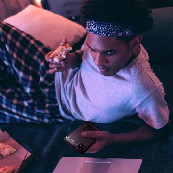 Etui Do Galaxy S21 FE Spigen Rugged Armor Czarny Matowy