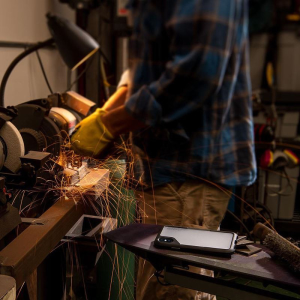 Etui Pancerne Do iPhone XS Max Griffin Survivor Endurance Przezroczysty