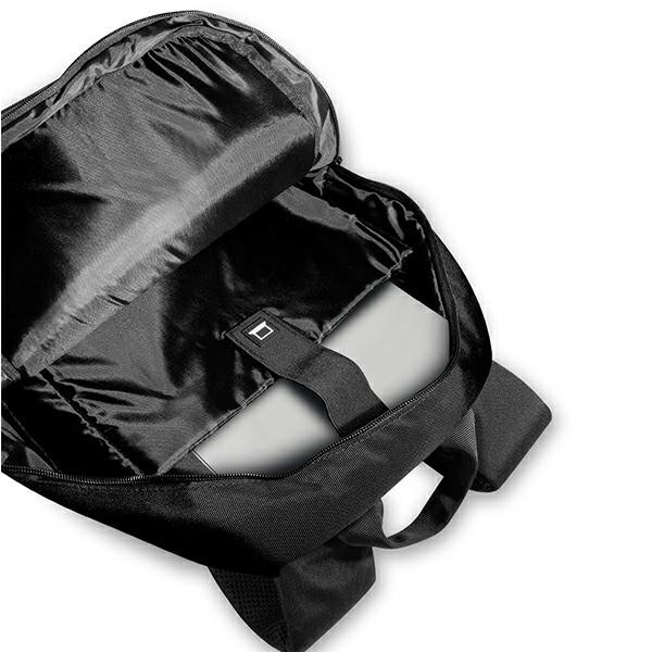 Plecak Na Notebook 16 " BMW Carbon Tricolor Czarny